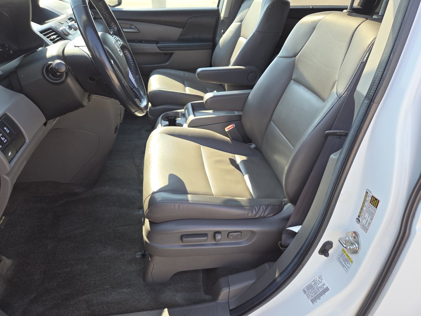 Used 2013 Honda Odyssey EX-L image 23