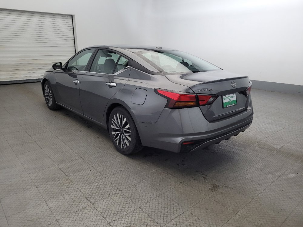 Used 2024 Nissan Altima 2.5 SV image 5