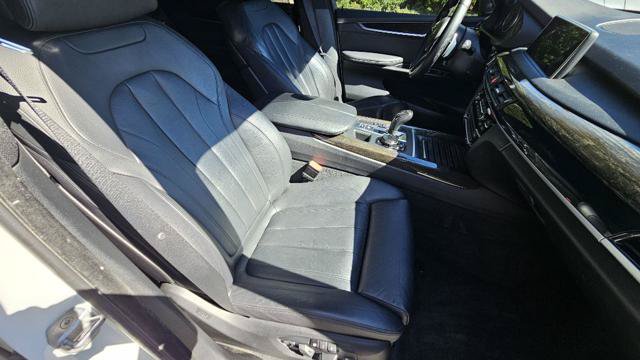 Used 2015 BMW X5 xDrive35i AWD/4WD image 41