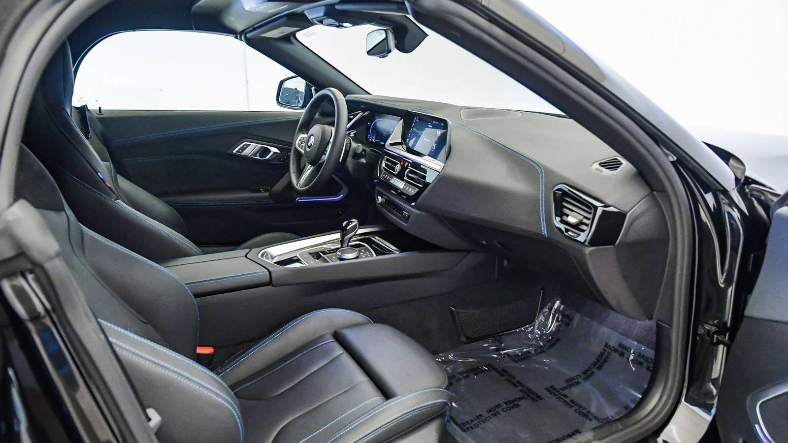 Certified 2022 BMW Z4 sDrive30i w/ M Sport Package image 17