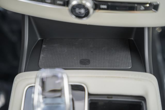 New 2027 Volvo XC90 B6 Ultra AWD/4WD image 24