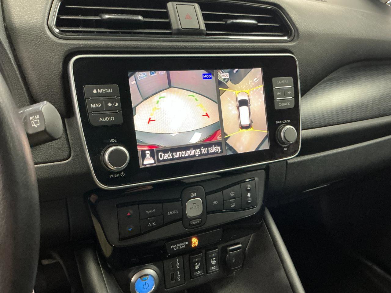 Used 2020 Nissan Leaf SV w/ SV Technology Package image 22