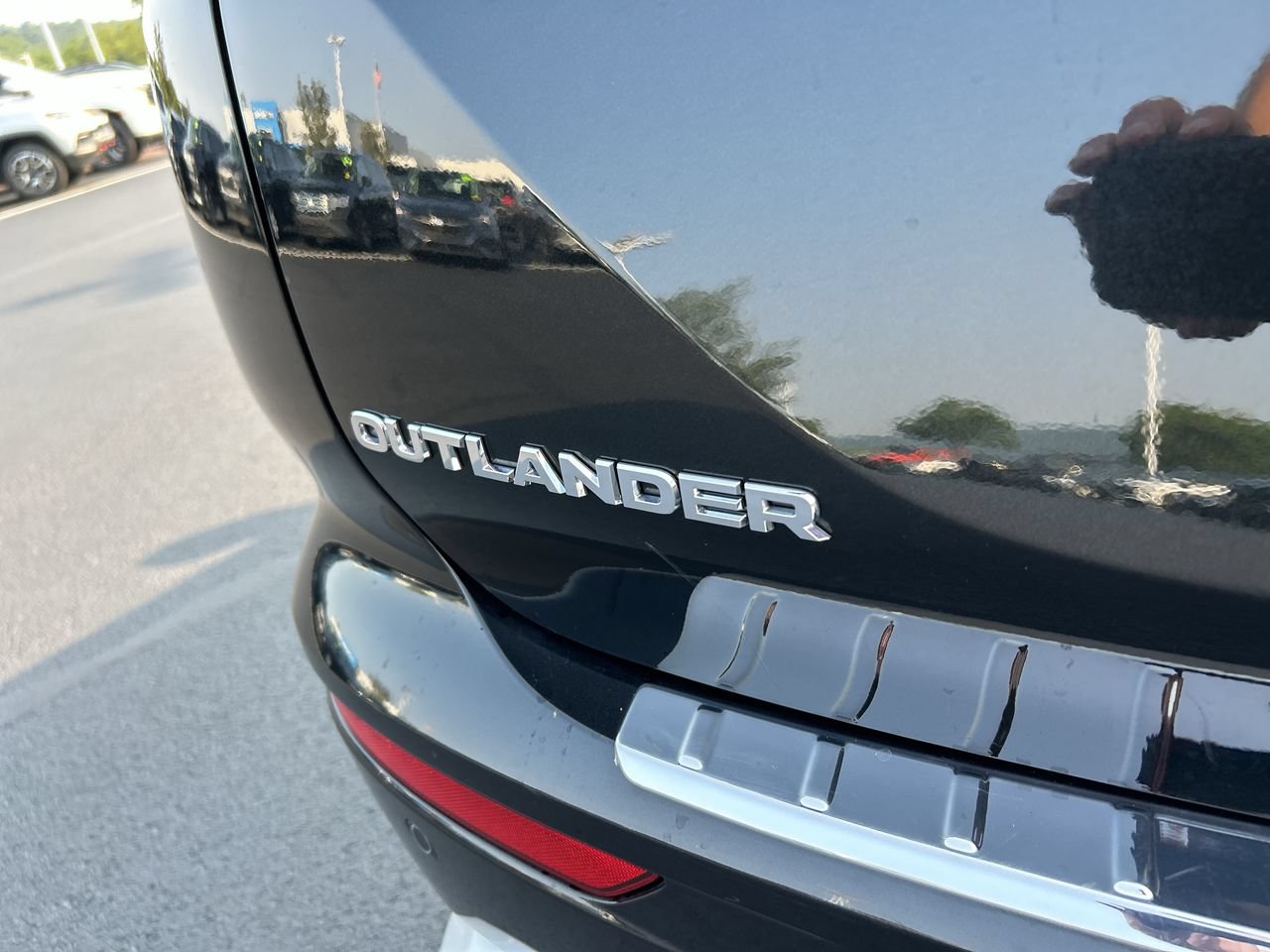 Used 2023 Mitsubishi Outlander SEL AWD/4WD image 11