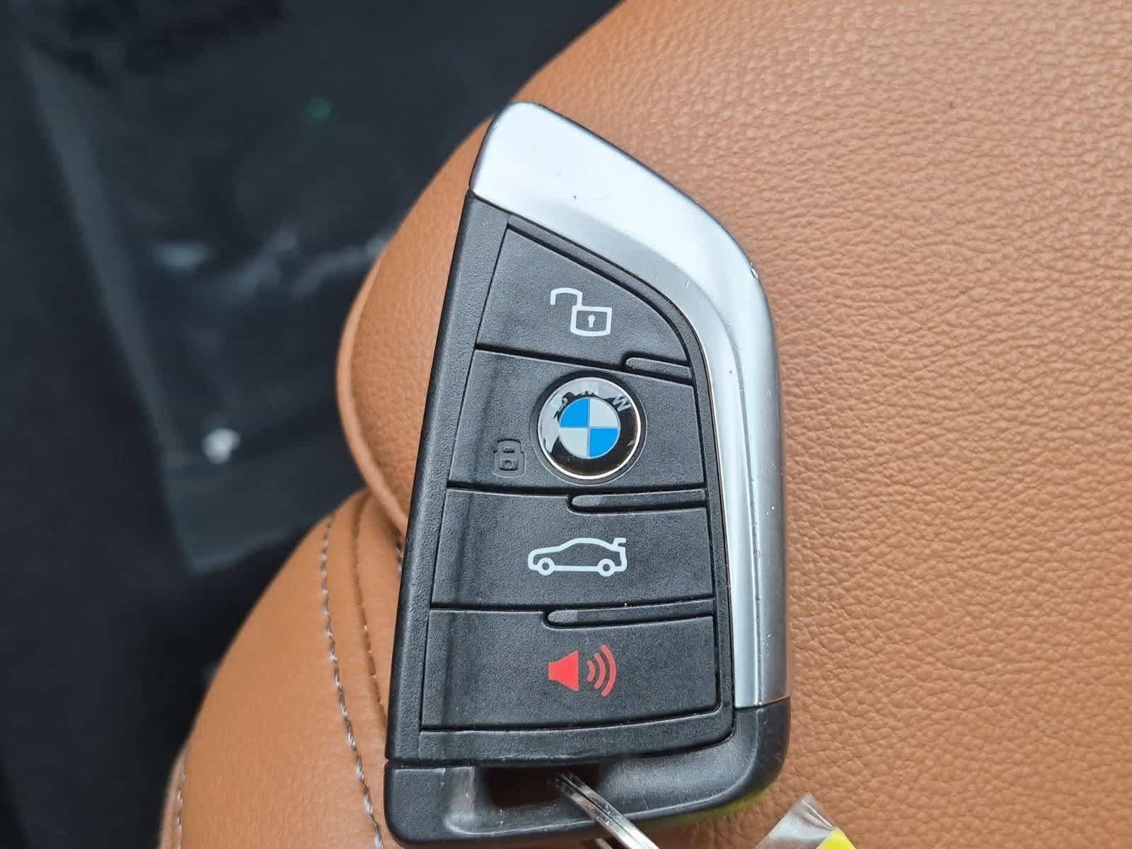 Used 2021 BMW X4 xDrive30i w/ Premium Package AWD/4WD image 36