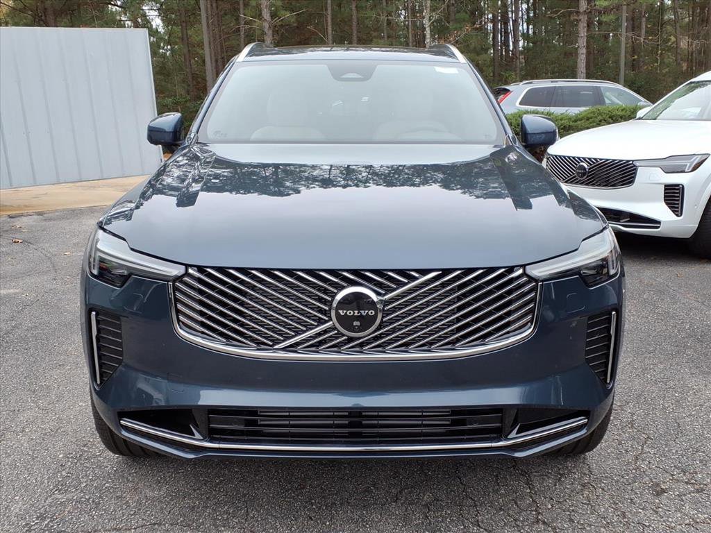 New 2026 Volvo XC90 T8 Plus w/ Protection Package Premier image 10