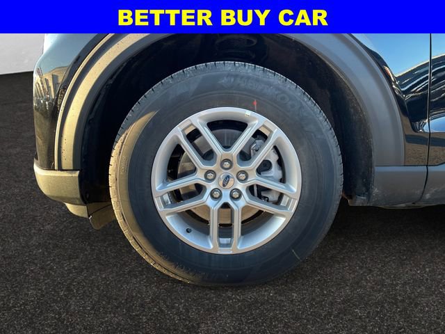 New 2025 Ford Explorer Active image 14