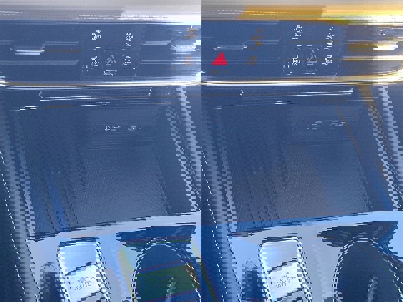 New 2026 Volkswagen Atlas Cross Sport SE image 24