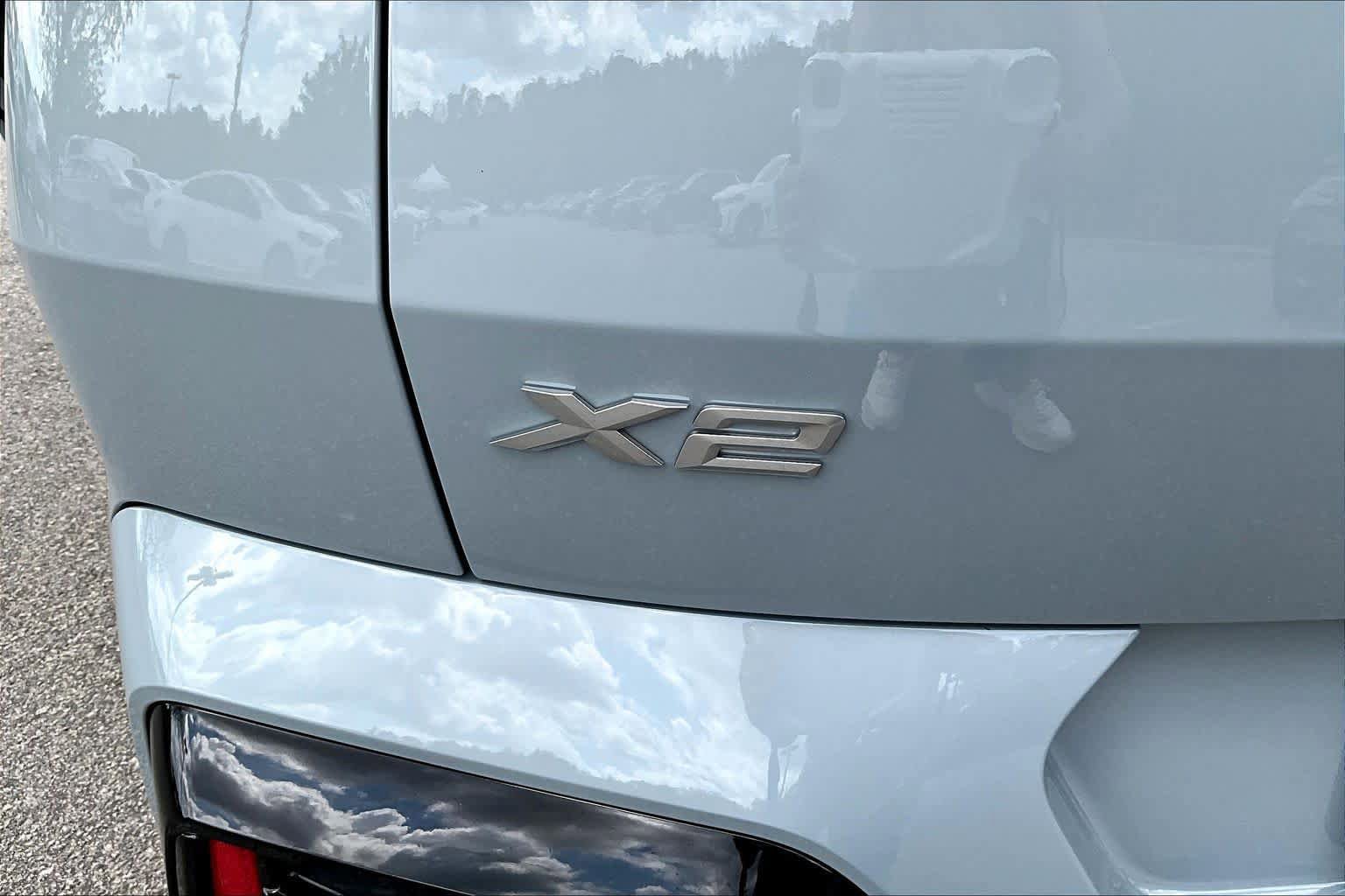 Certified 2025 BMW X2 xDrive28i image 33