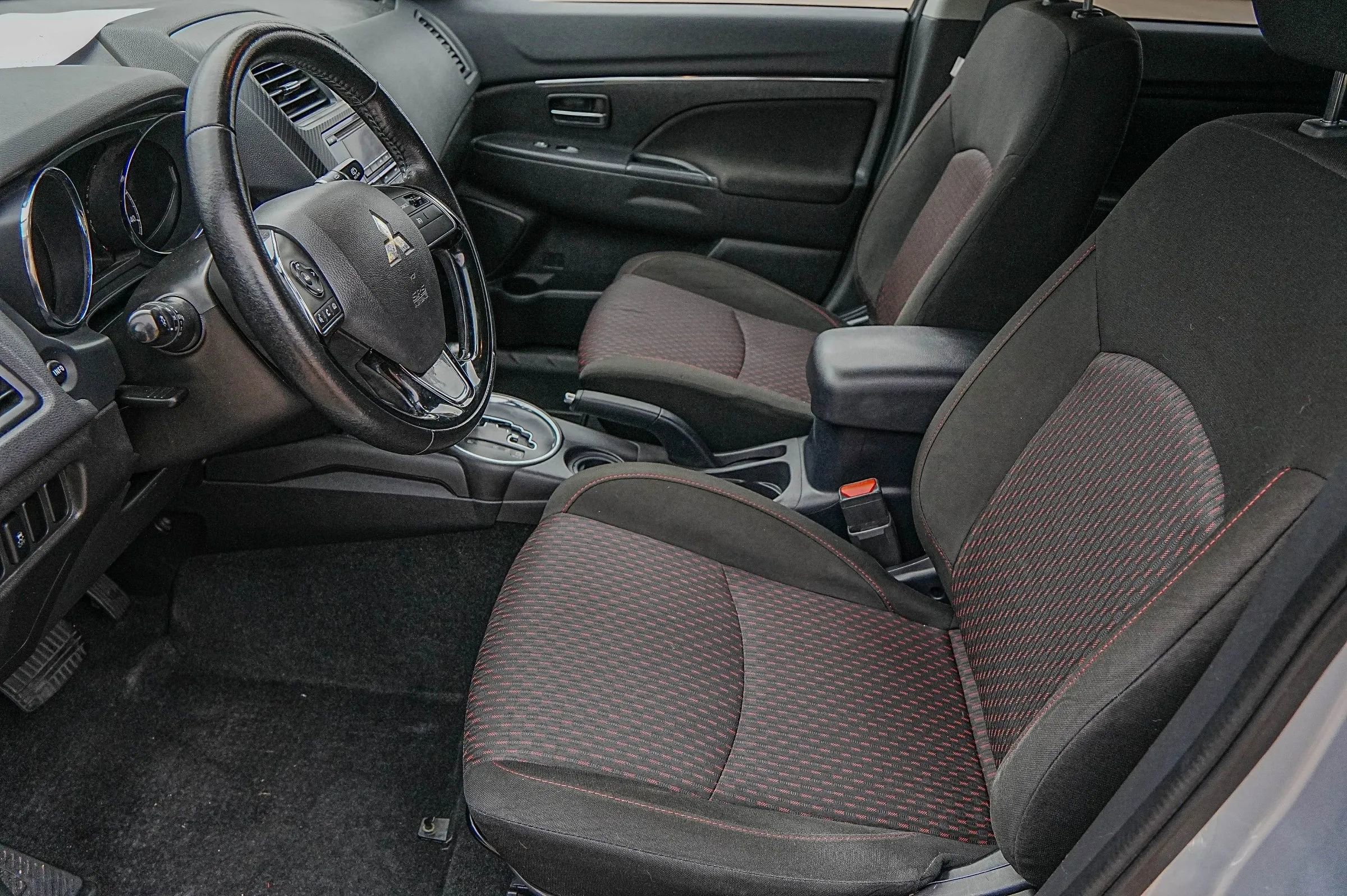 Used 2017 Mitsubishi Outlander Sport ES image 22