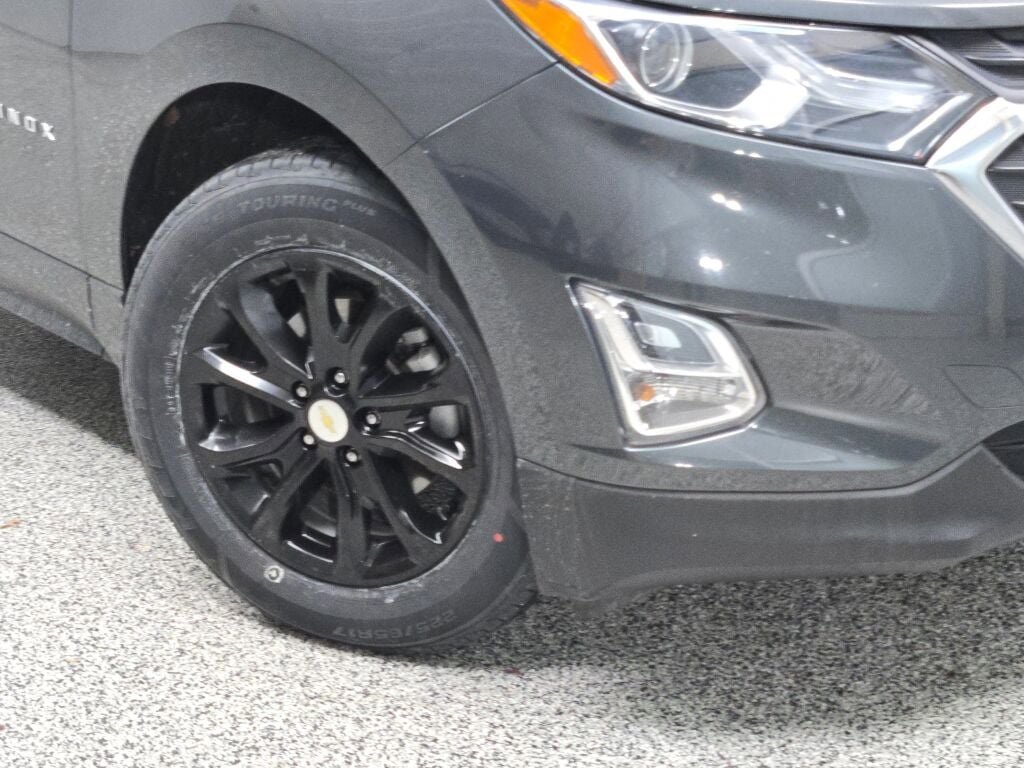 Used 2019 Chevrolet Equinox LT image 3