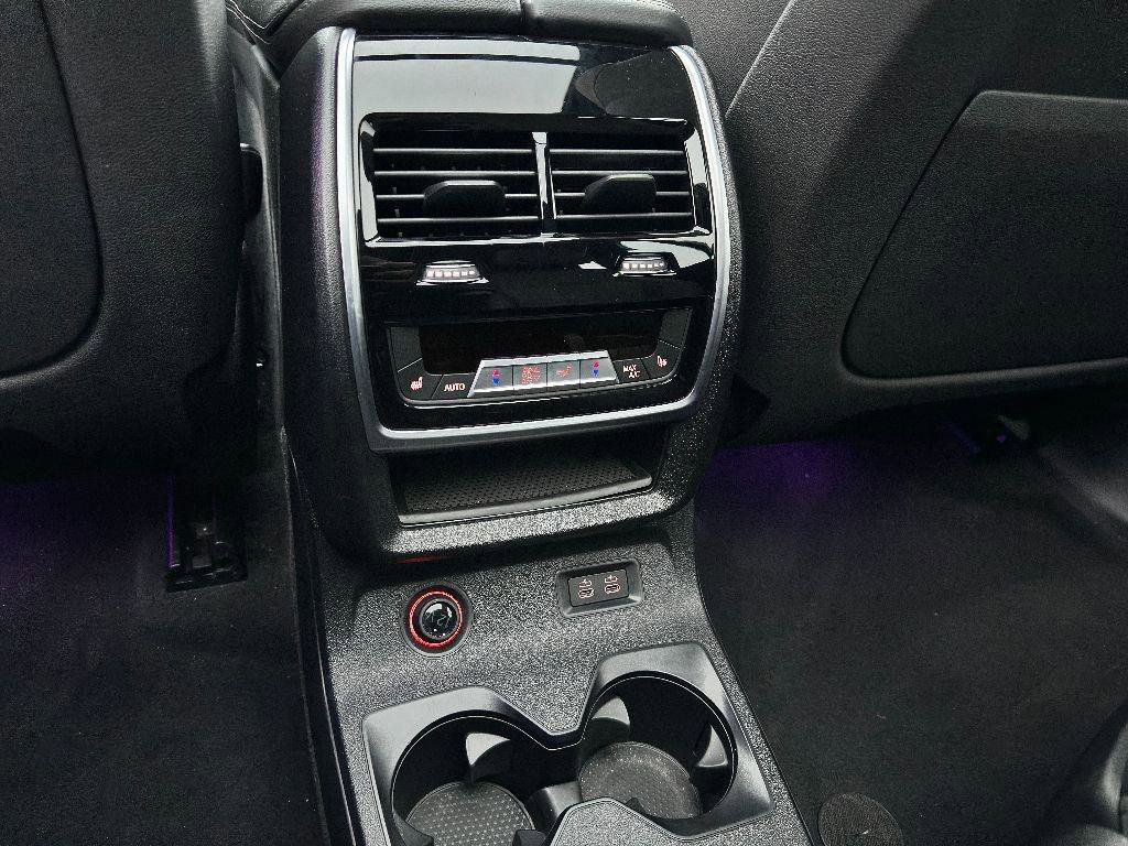 Used 2020 BMW X7 xDrive40i w/ M Sport Package image 34