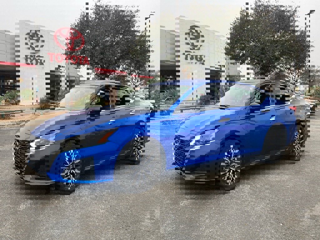 Used 2025 Nissan Altima 2.5 SV