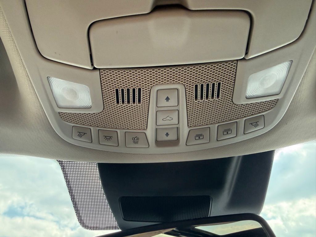 Used 2020 Ford Expedition Platinum image 16