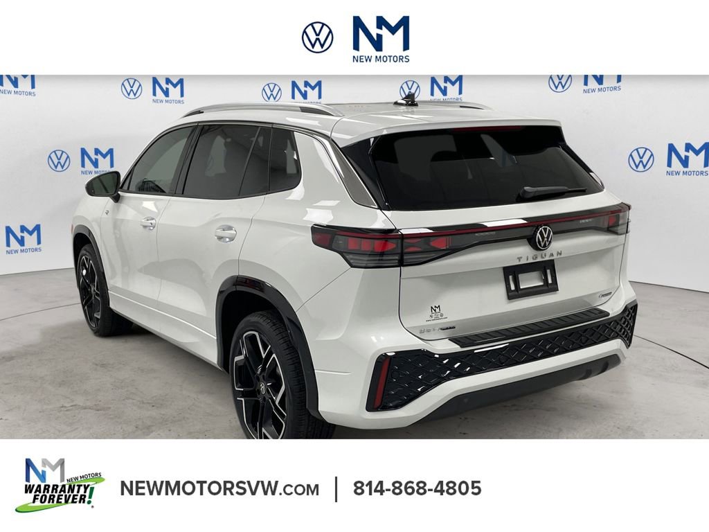 New 2026 Volkswagen Tiguan SEL R-Line image 2