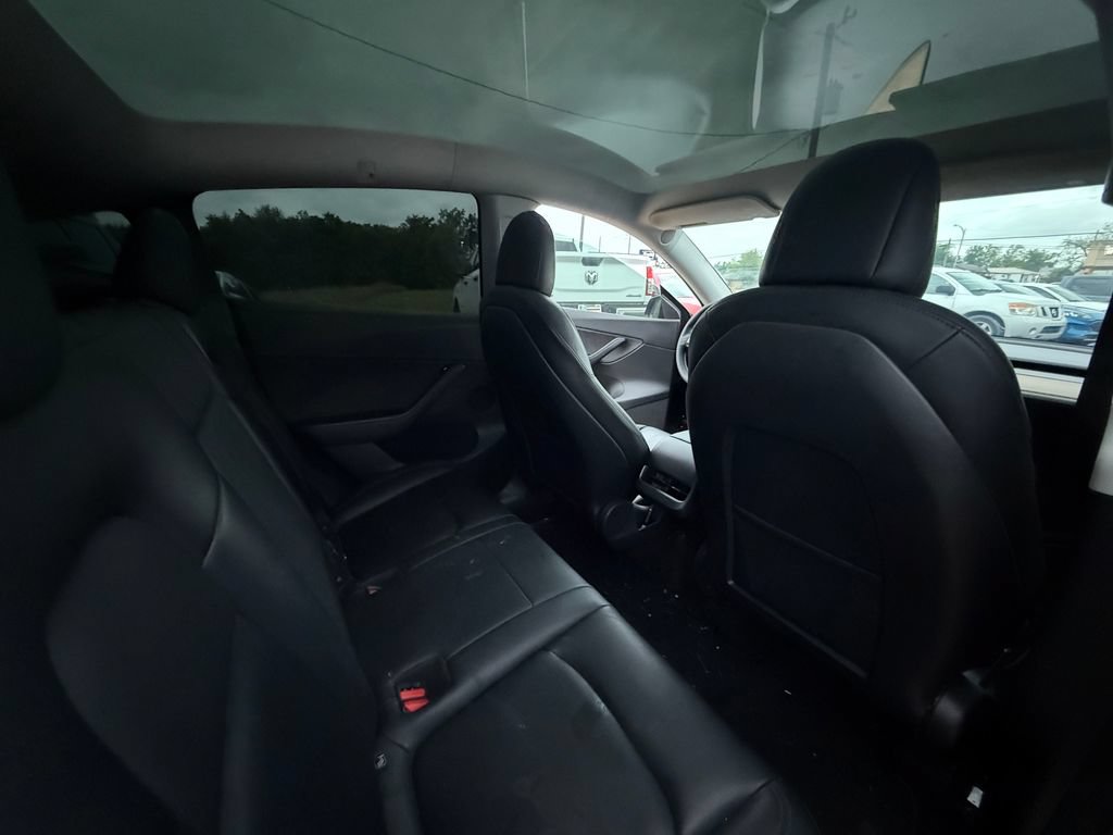 Used 2021 Tesla Model Y 2WD image 16
