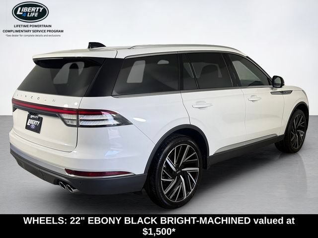 Used 2025 Lincoln Aviator Reserve w/ Equipment Group 201A AWD/4WD image 3