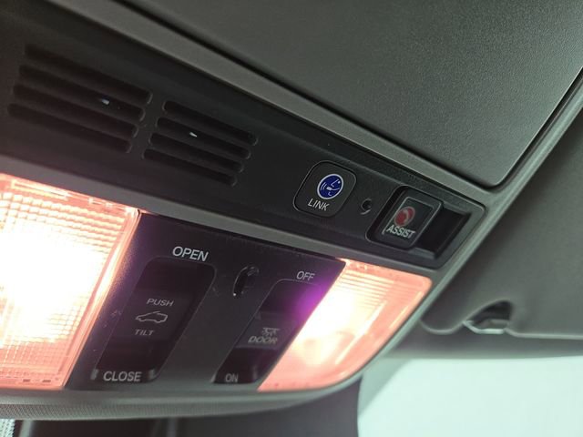 Used 2020 Honda Pilot Touring image 28