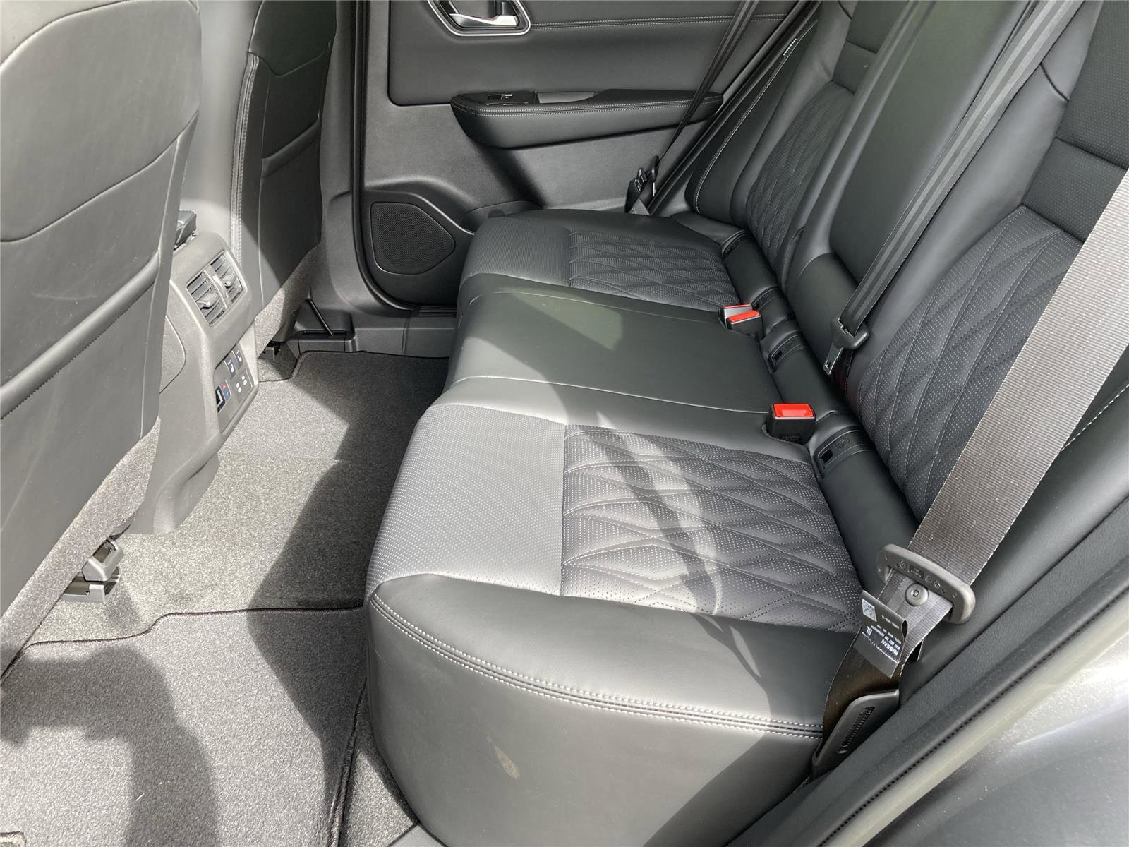 New 2026 Nissan Rogue Platinum w/ Platinum Premium Package image 29