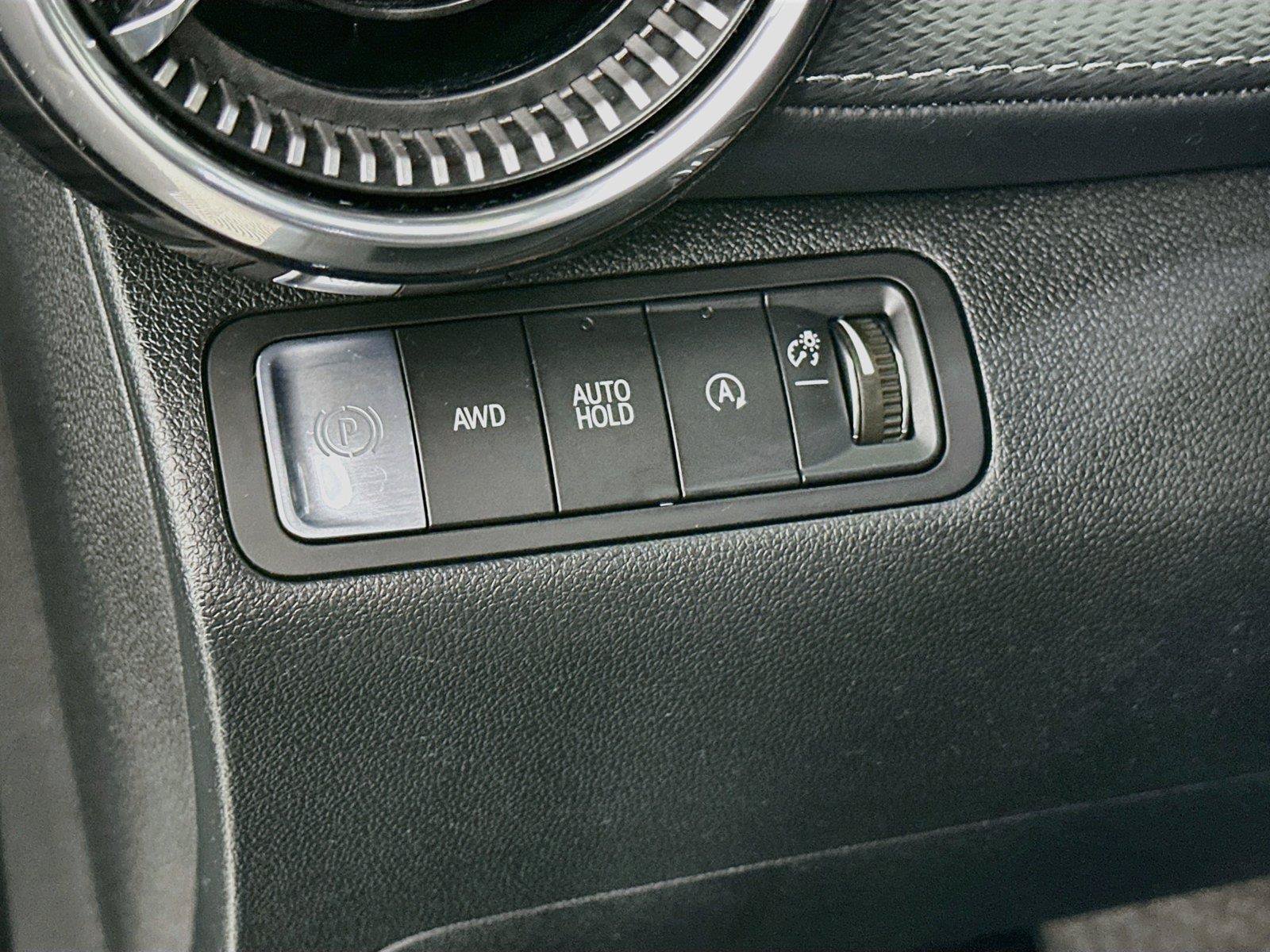 Used 2026 Chevrolet Equinox LT AWD/4WD image 14