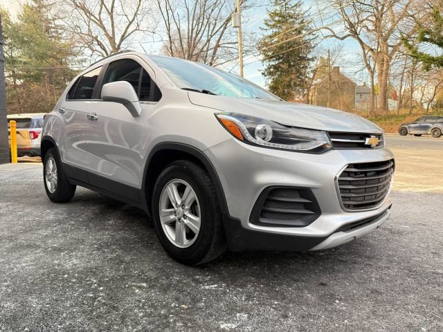 Used 2019 Chevrolet Trax LT w/ LT Convenience Package image 7