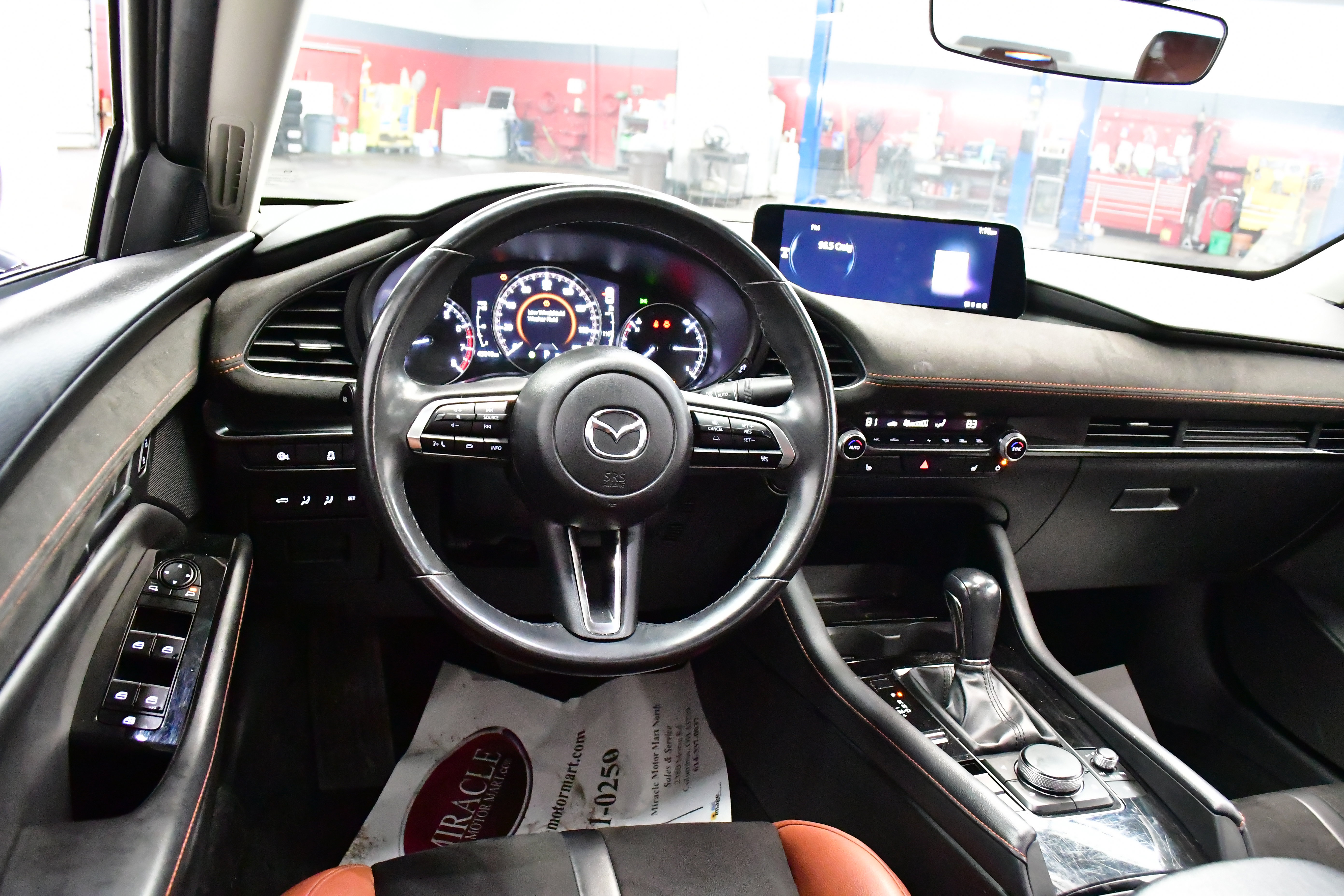 Used 2024 MAZDA MAZDA3 s image 13