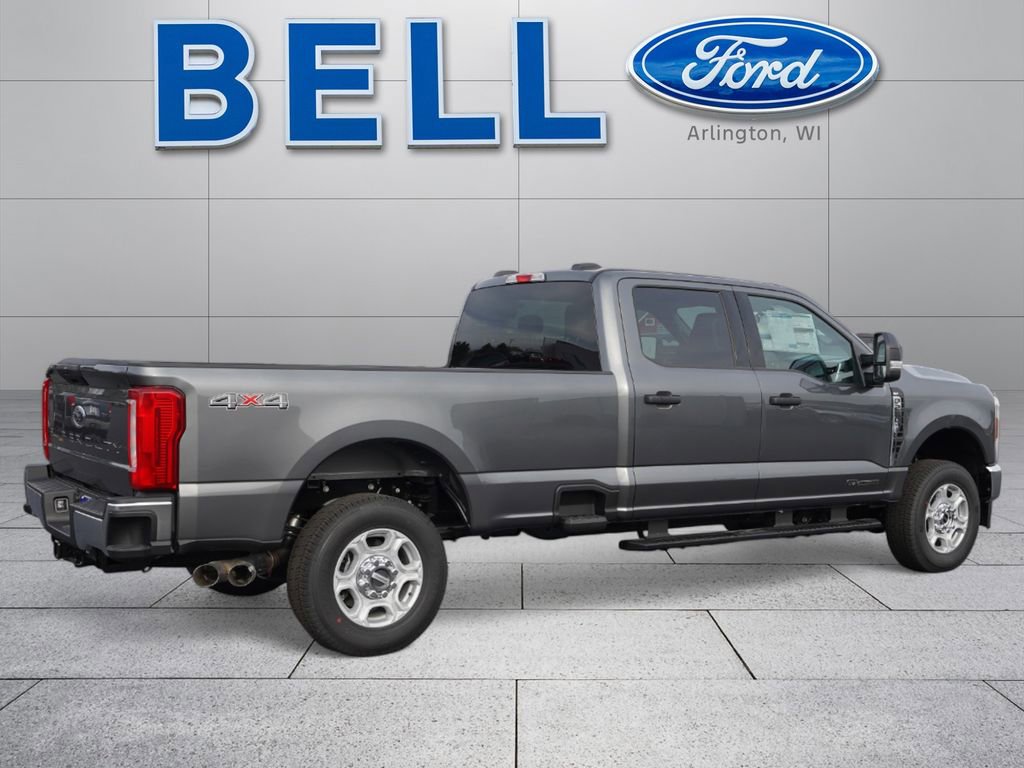 New 2026 Ford F250 XLT image 3