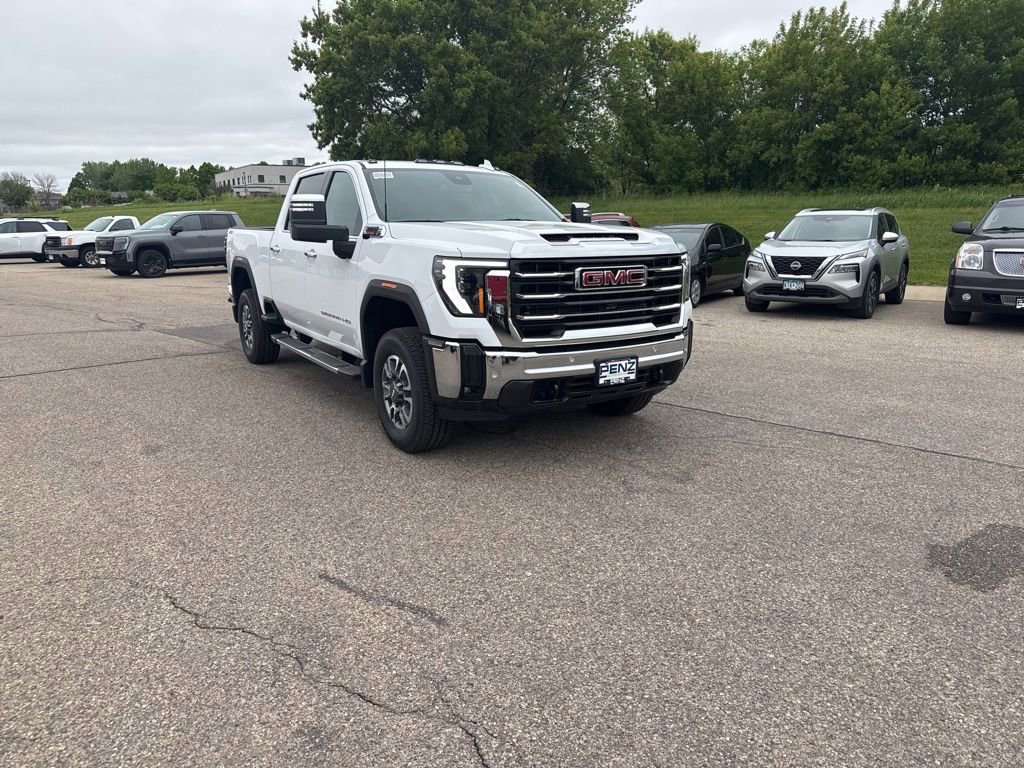 New 2025 GMC Sierra 3500 SLT w/ SLT Premium Package AWD/4WD image 1