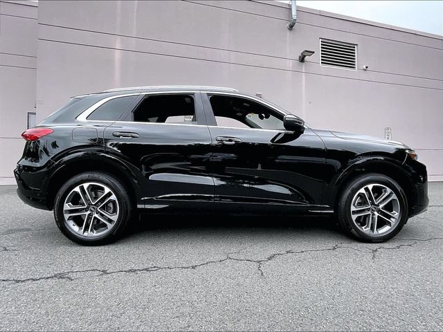 Used 2025 Audi Q5 Premium w/ Convenience Package AWD/4WD image 9