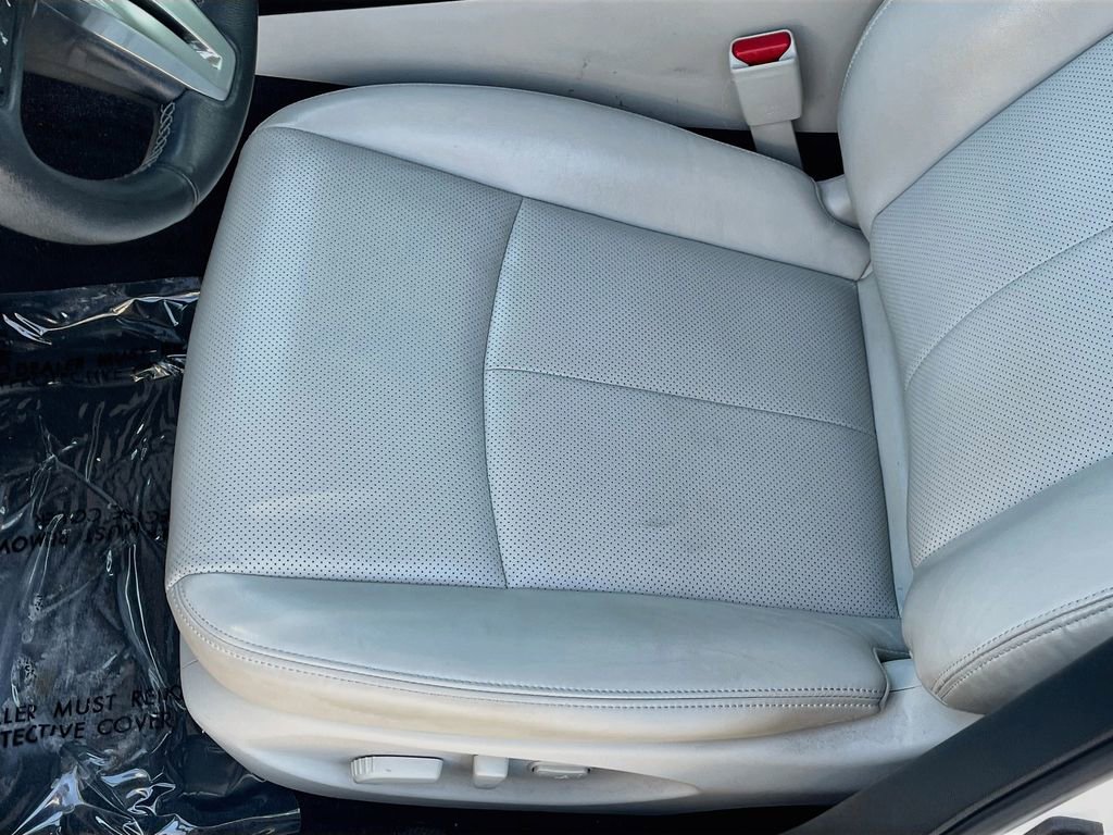 Used 2022 INFINITI Q50 Luxe w/ Cargo Package RWD image 19
