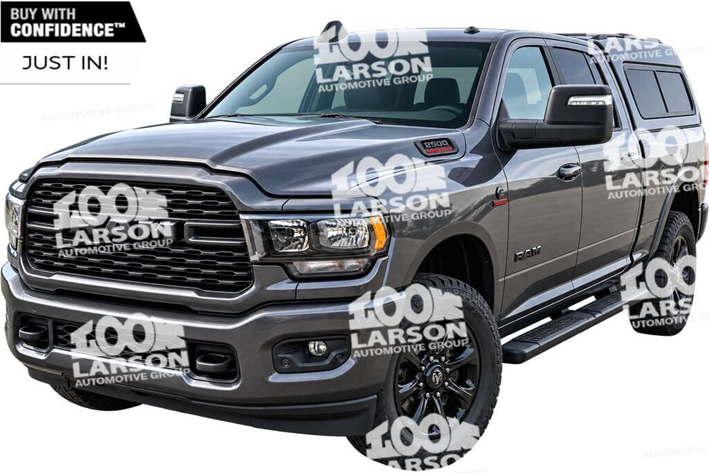 Used 2024 RAM 3500 Big Horn w/ Night Edition AWD/4WD image 1