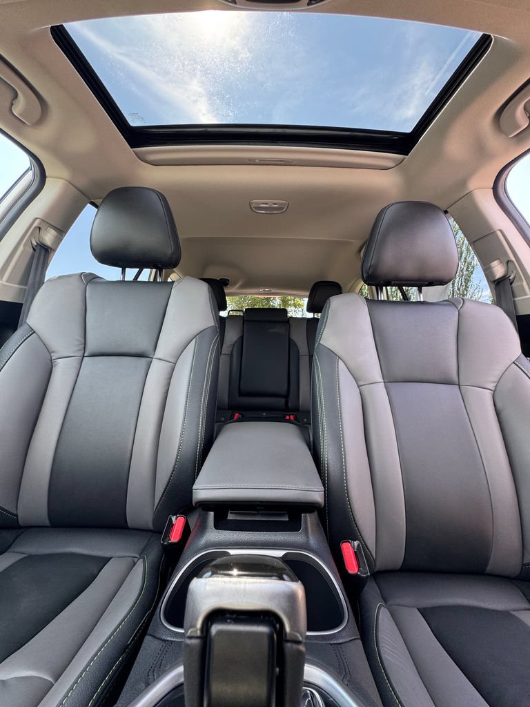 Certified 2025 Subaru Outback Onyx Edition XT w/ Popular Package #2 AWD/4WD image 24