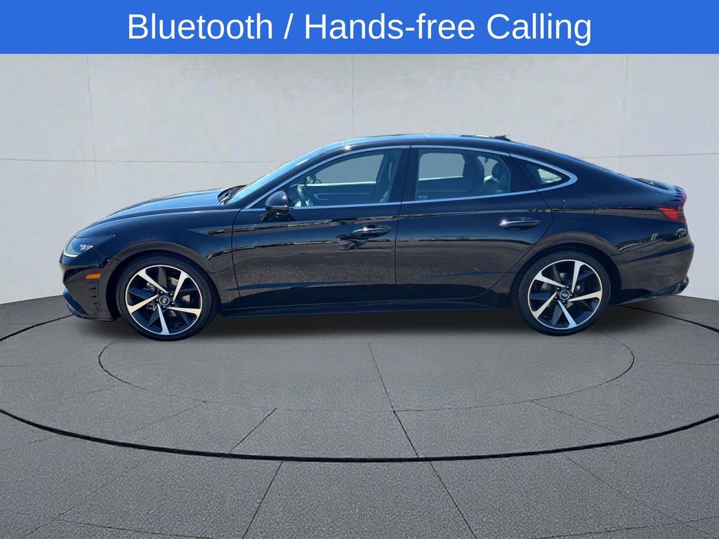 Used 2022 Hyundai Sonata SEL Plus w/ Preferred Accessory Package image 2