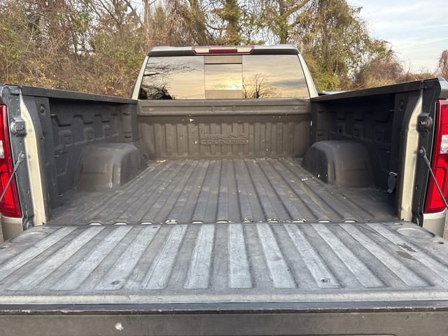 Used 2020 Chevrolet Silverado 1500 High Country AWD/4WD image 11