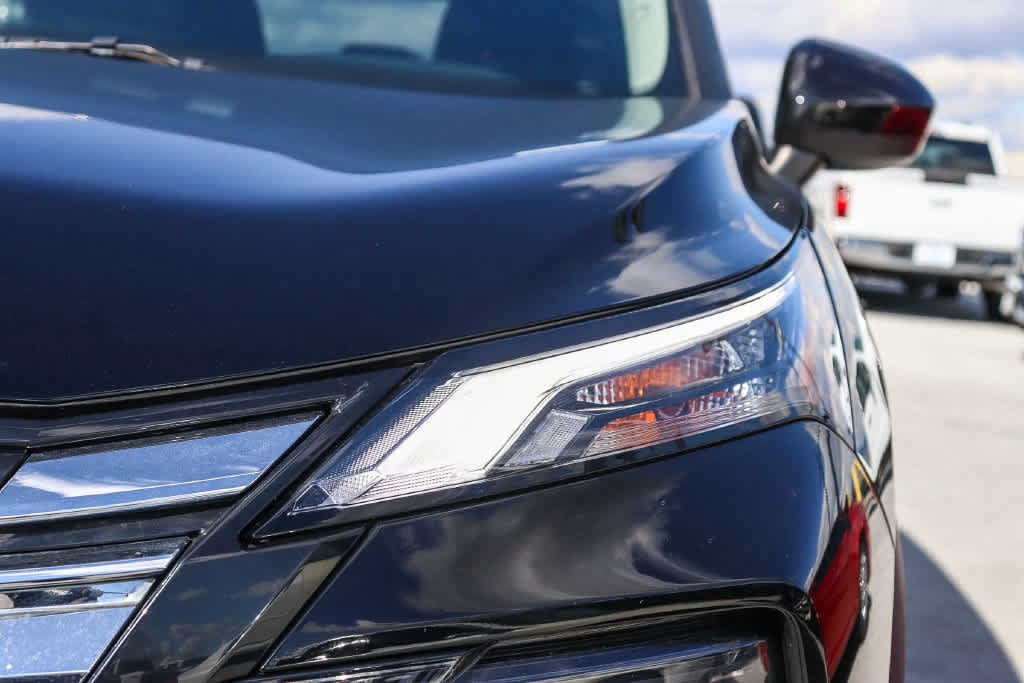 Used 2026 Nissan Rogue SV FWD image 7