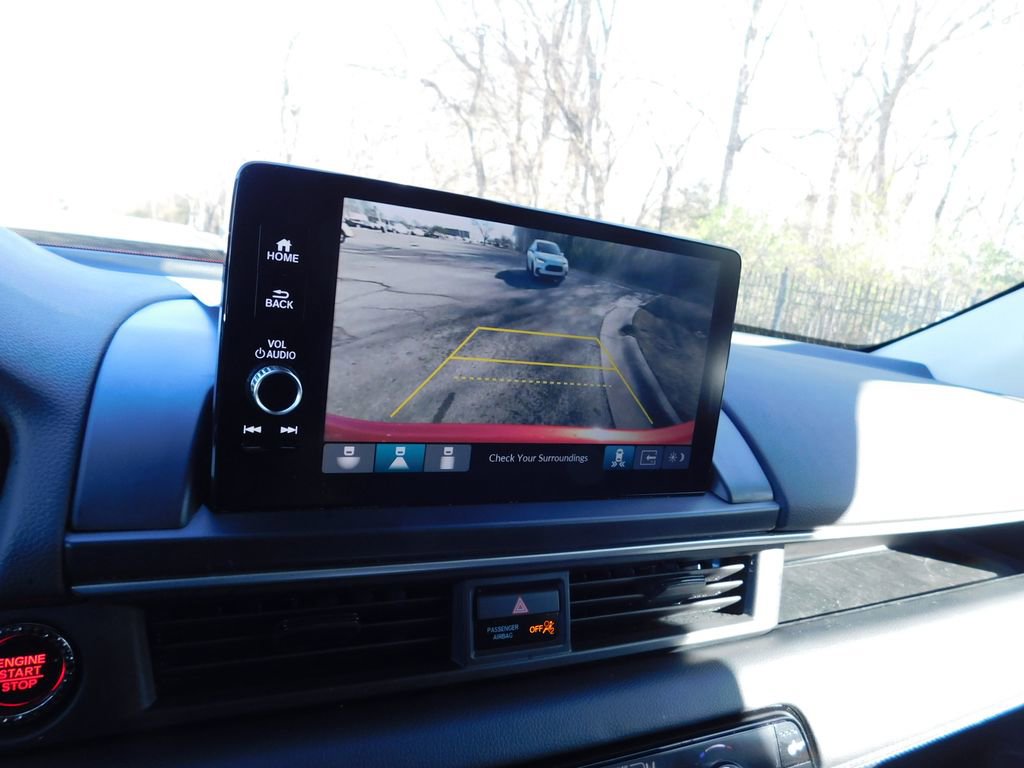 Used 2025 Honda Pilot EX-L image 10