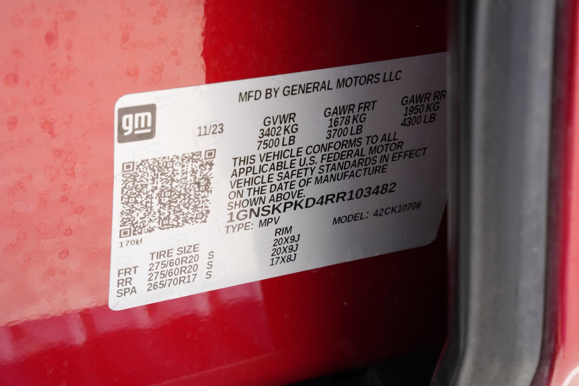 Used 2024 Chevrolet Tahoe Z71 w/ Luxury Package AWD/4WD image 31