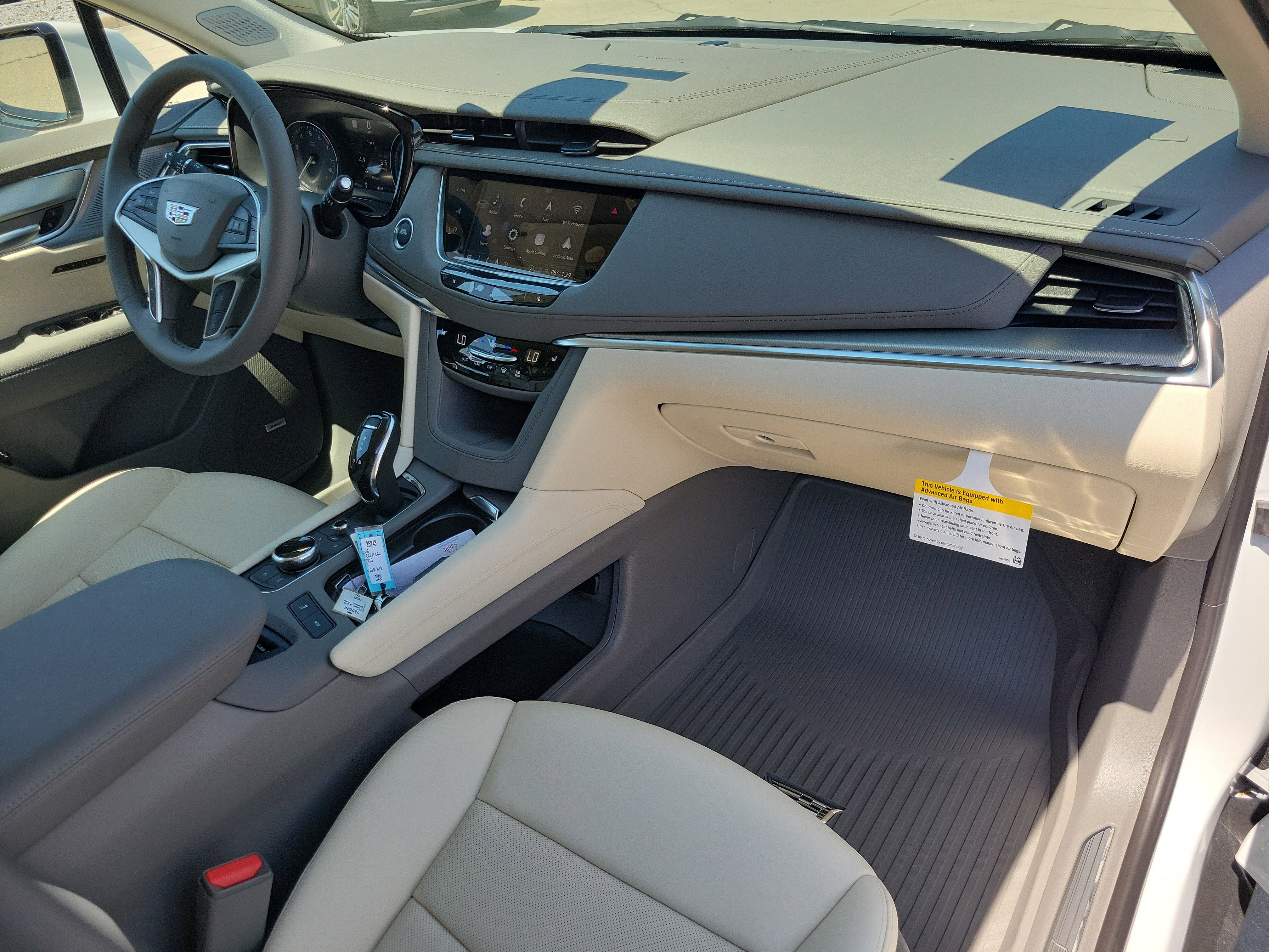 New 2026 Cadillac XT5 Premium Luxury w/ LPO, Floor Liner Package FWD image 11