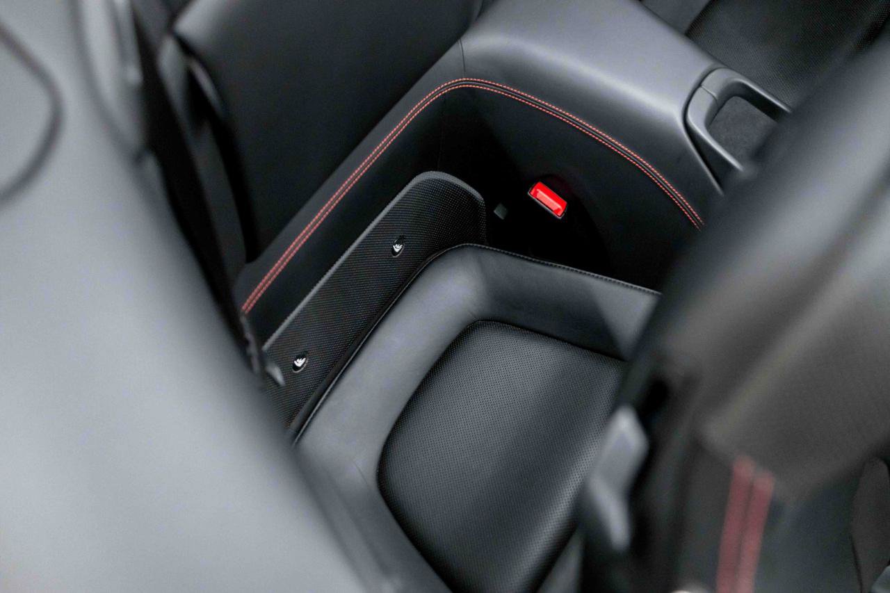 Used 2019 Ferrari Portofino RWD image 78