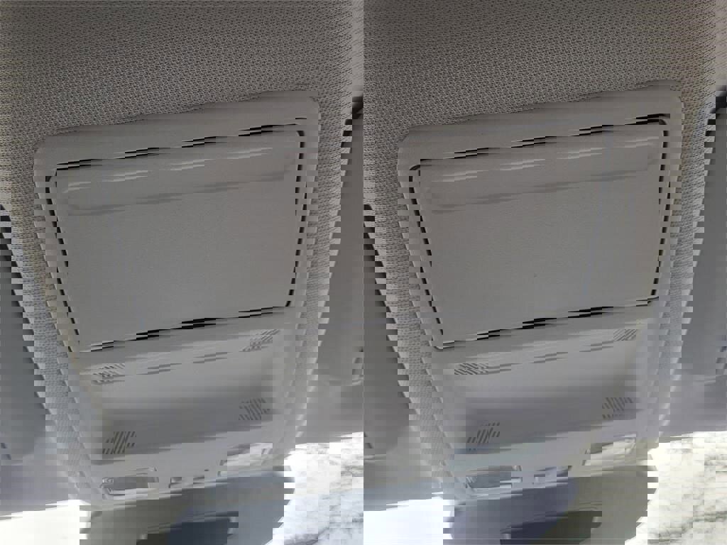 New 2024 Ford Escape SE image 45