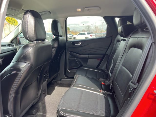 Used 2022 Ford Escape SEL image 16