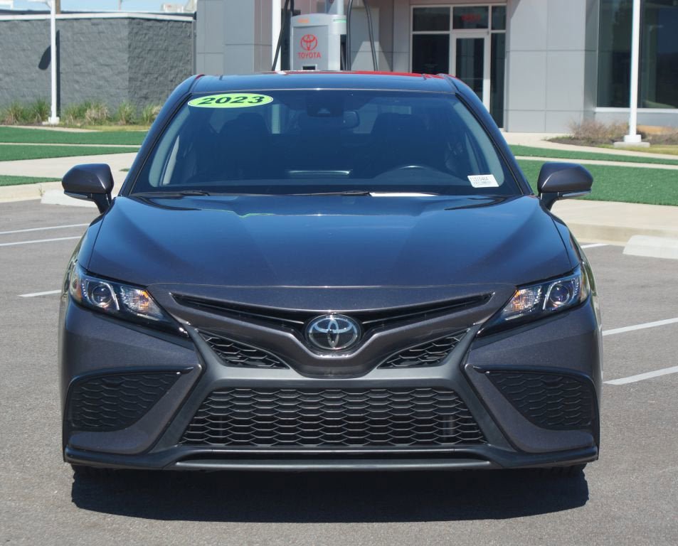 Used 2023 Toyota Camry SE w/ Audio Upgrade Package FWD image 23