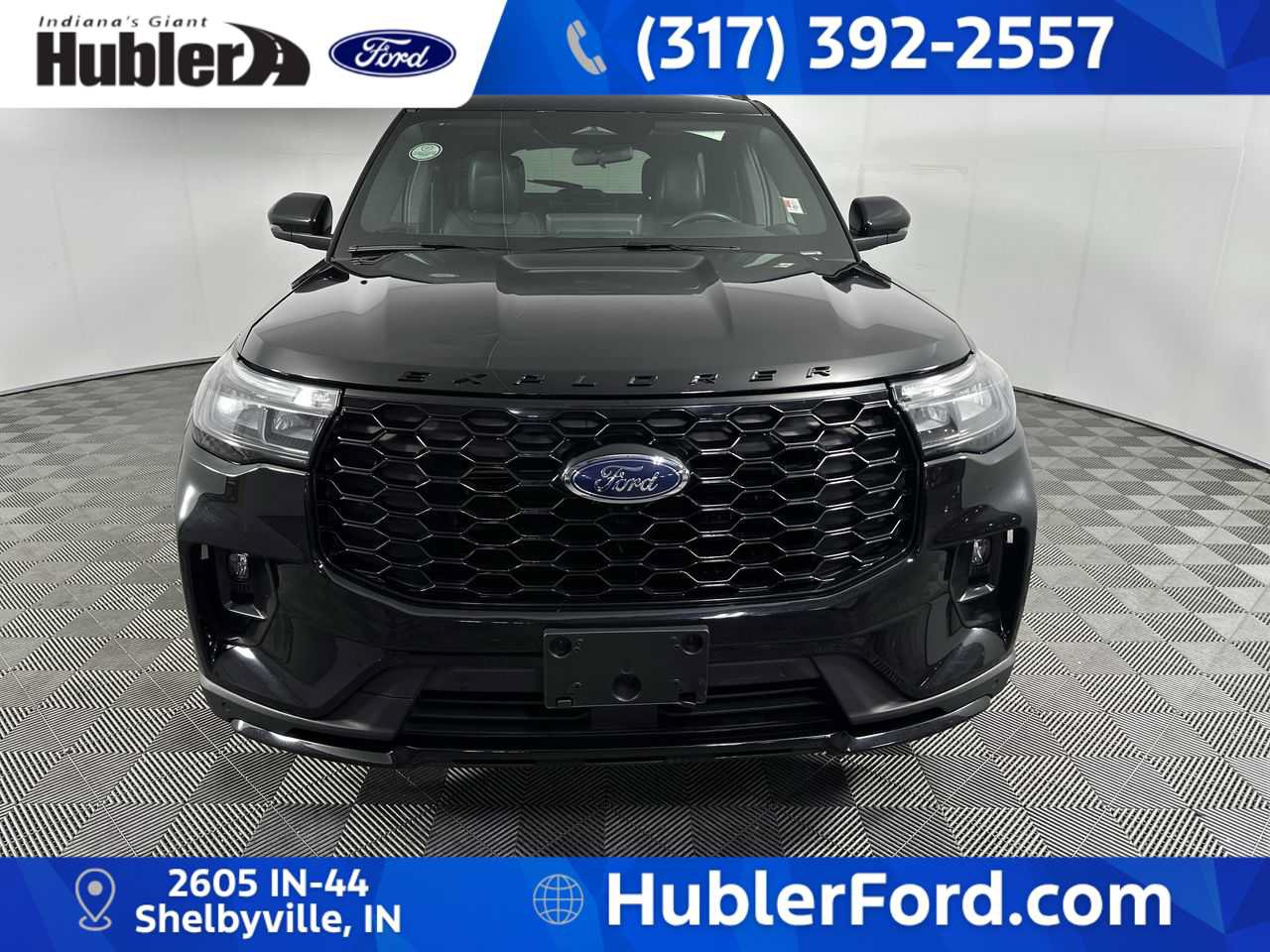 Used 2025 Ford Explorer ST-Line AWD/4WD image 3