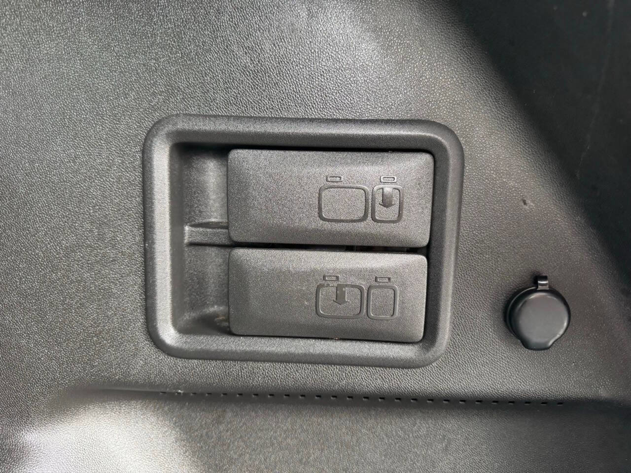 Used 2020 Chevrolet Equinox LT AWD/4WD image 9