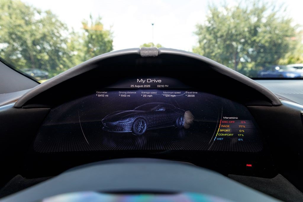Used 2022 Ferrari Roma RWD image 29