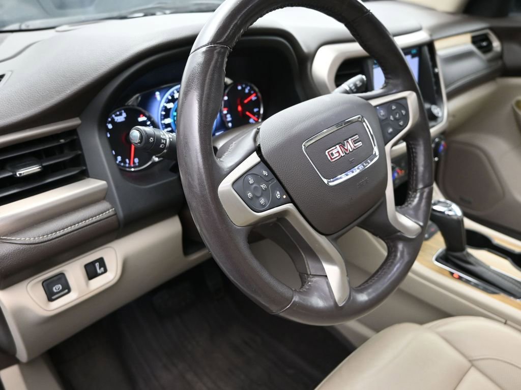 Used 2019 GMC Acadia Denali w/ Technology Package image 12