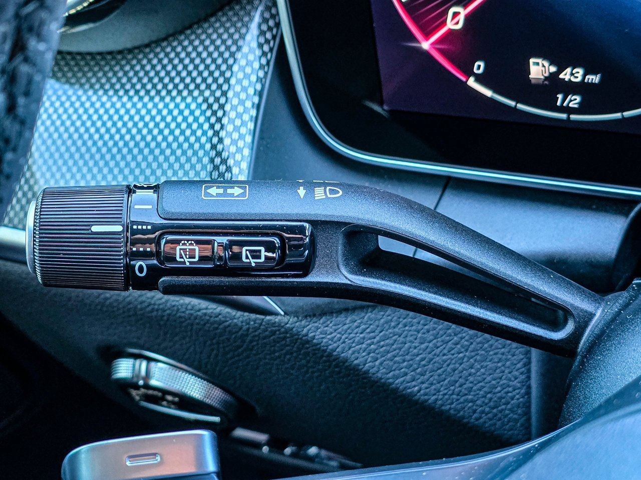 New 2026 Mercedes-Benz GLC 300 4MATIC image 21