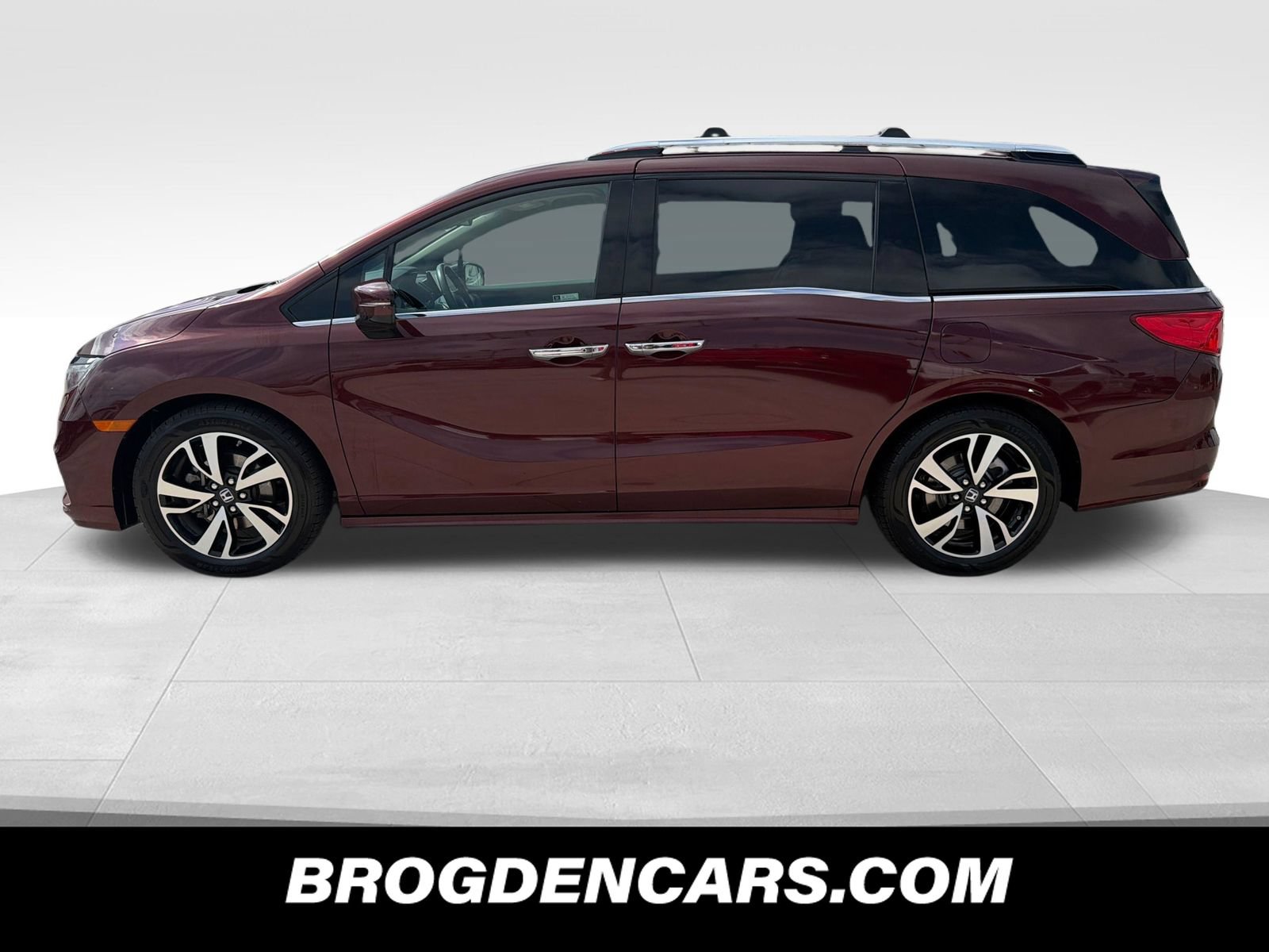Used 2020 Honda Odyssey Elite image 5