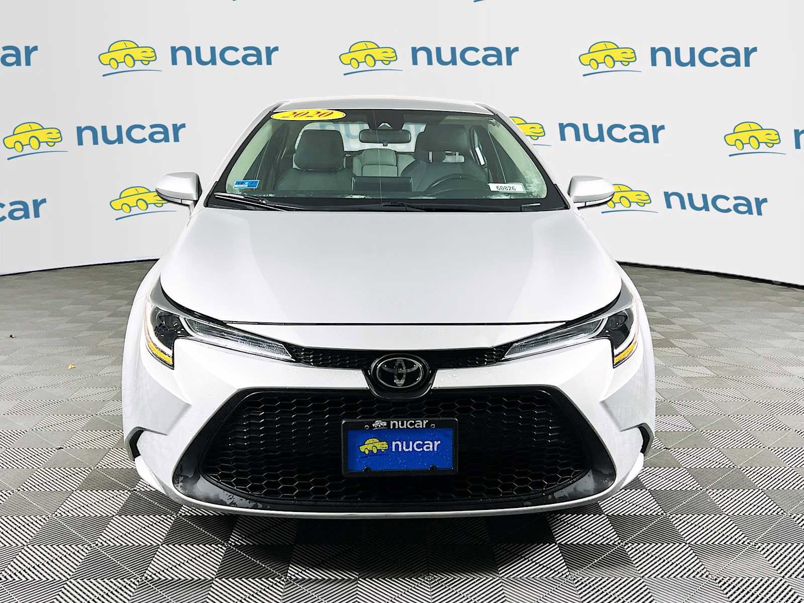 Used 2020 Toyota Corolla LE image 2