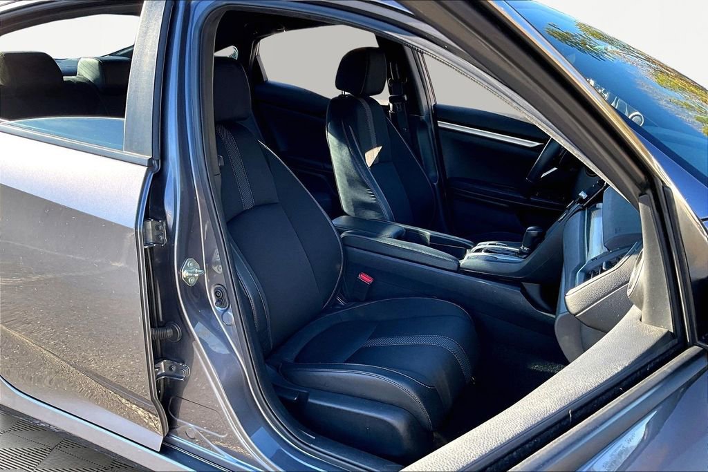 Used 2020 Honda Civic Sport image 21