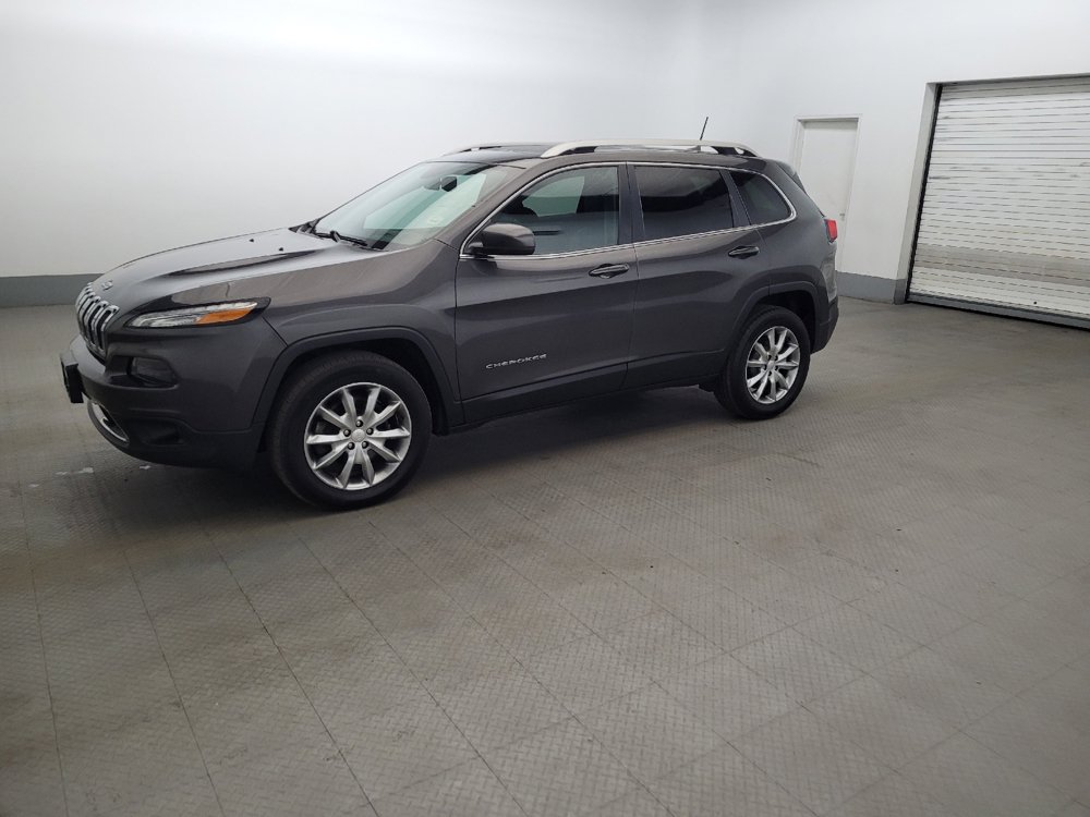 Used 2018 Jeep Cherokee Limited AWD/4WD image 2